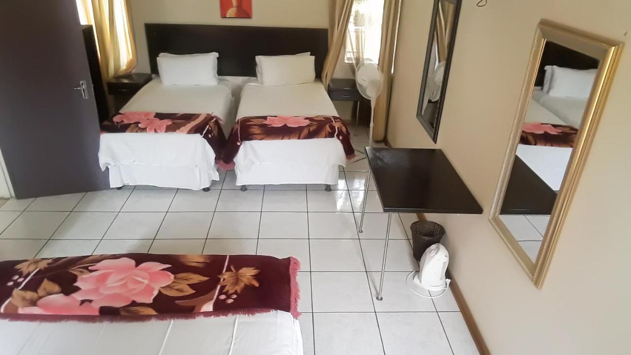 Vuya Nathi Bed And Breakfast Manzini Buitenkant foto