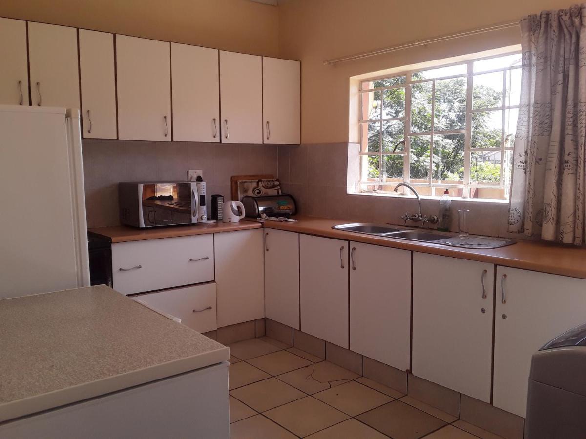 Vuya Nathi Bed And Breakfast Manzini Buitenkant foto