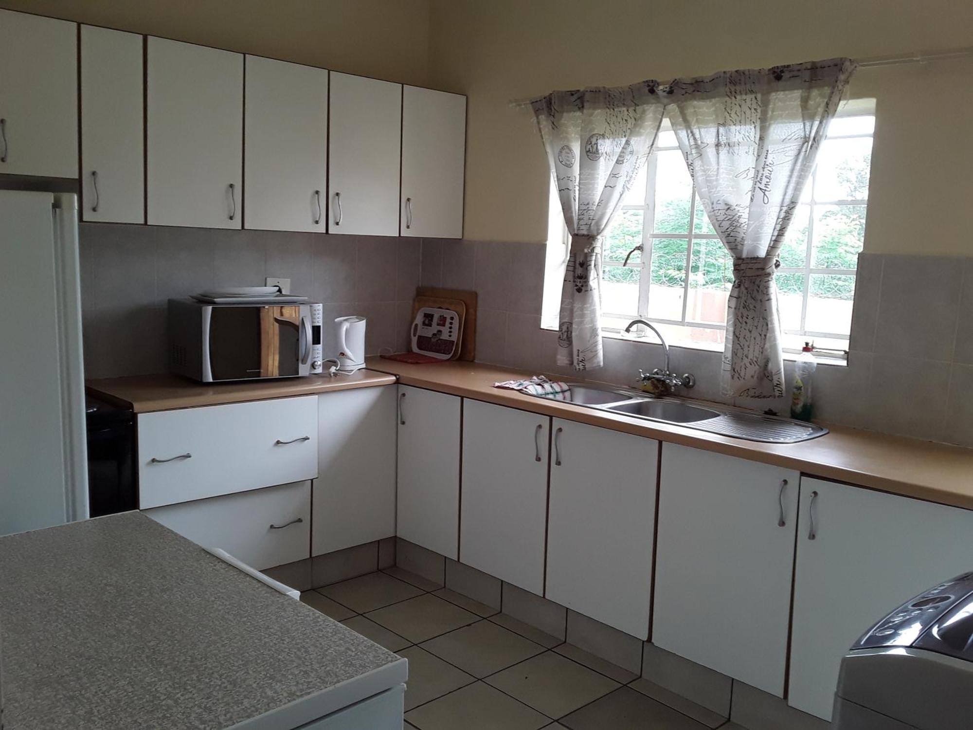 Vuya Nathi Bed And Breakfast Manzini Buitenkant foto