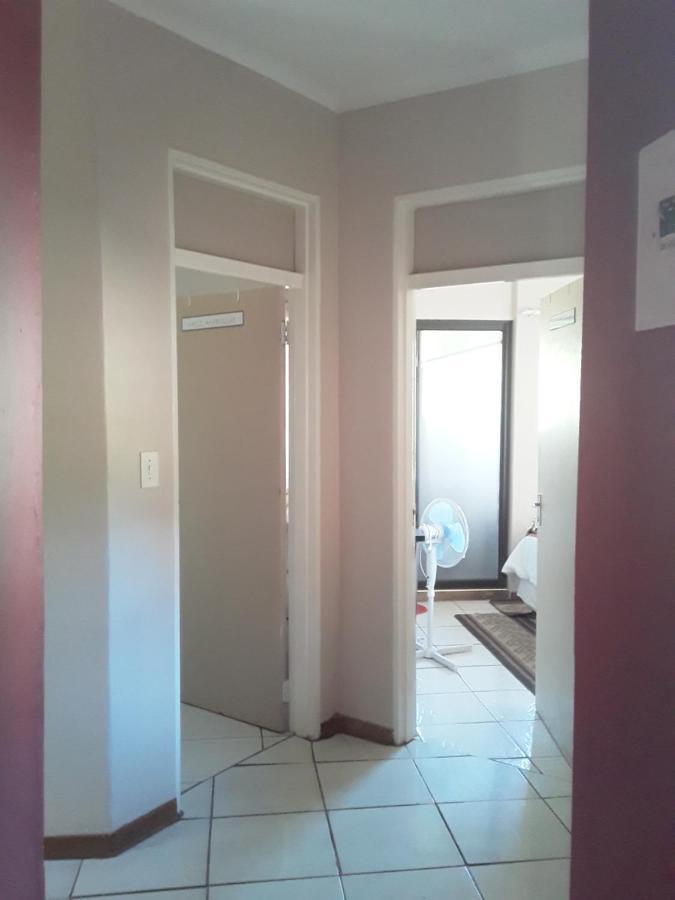 Vuya Nathi Bed And Breakfast Manzini Buitenkant foto
