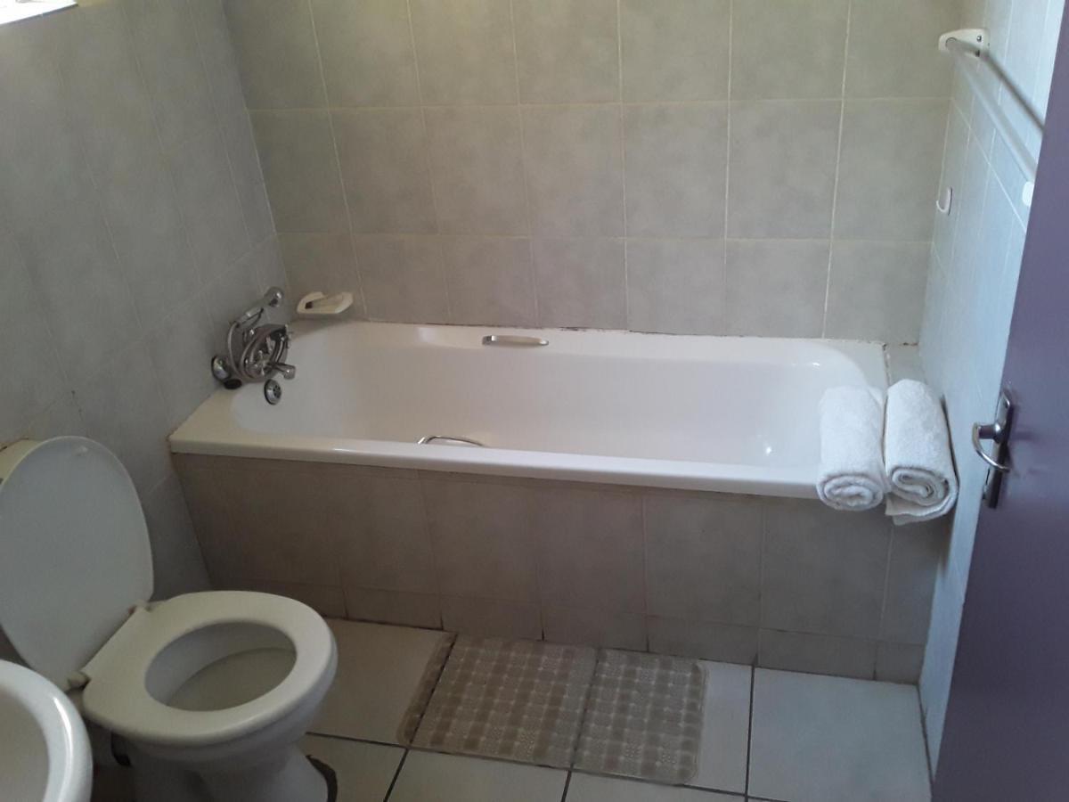 Vuya Nathi Bed And Breakfast Manzini Buitenkant foto