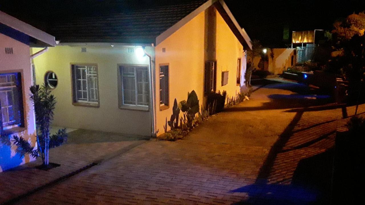 Vuya Nathi Bed And Breakfast Manzini Buitenkant foto